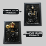 Charger l'image dans la galerie, Tableau parfum cassé chanel dior givenchy avec cadre