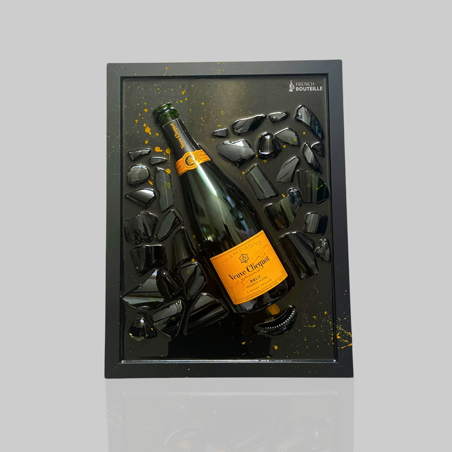 Tableau Bouteille Cassée Champagne Veuve Clicquot par French Bouteille